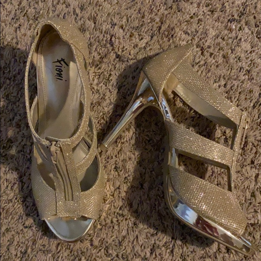 Fioni Heels